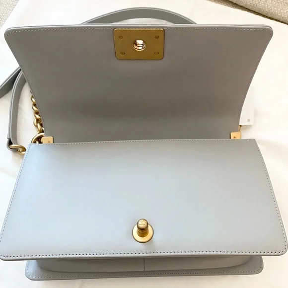 CHANEL Boy Flap Bag - Picture 8 of 9